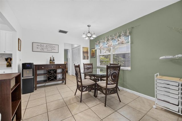 402 DORCHESTER PLACE 31, Sun City Center, FL 33573