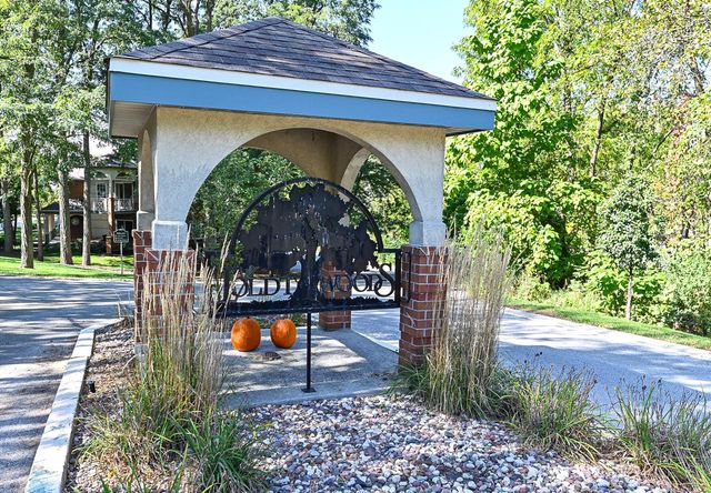 19000 Toldt Woods DRIVE #39, Brookfield, WI 53045