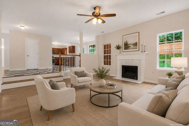 81 Saint Charles Place, Sharpsburg, GA 30277