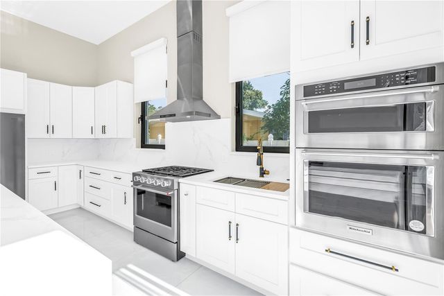 2783 67TH WAY N, St Petersburg, FL 33710