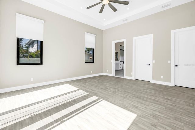 2783 67TH WAY N, St Petersburg, FL 33710