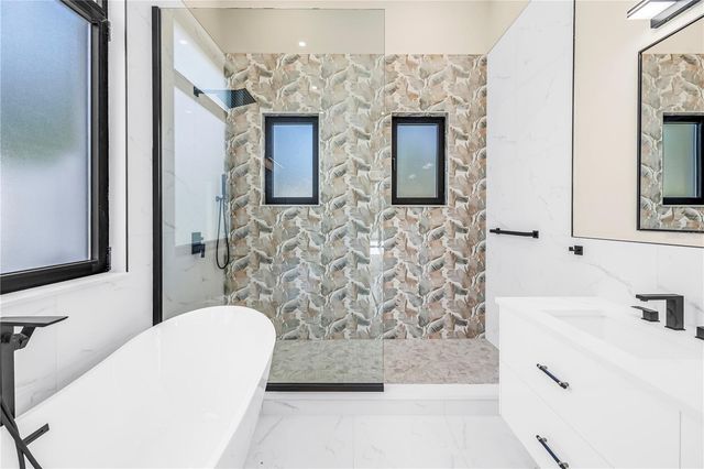 2783 67TH WAY N, St Petersburg, FL 33710