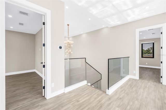 2783 67TH WAY N, St Petersburg, FL 33710