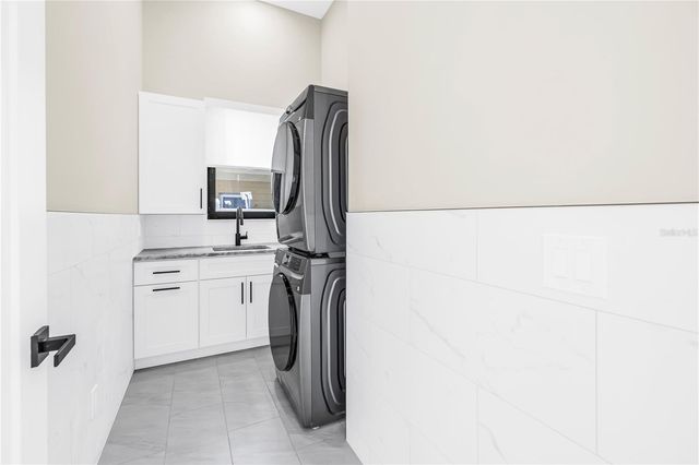 2783 67TH WAY N, St Petersburg, FL 33710