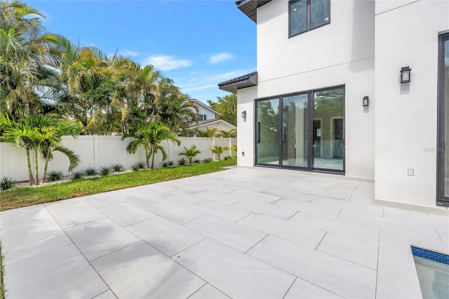2783 67TH WAY N, St Petersburg, FL 33710