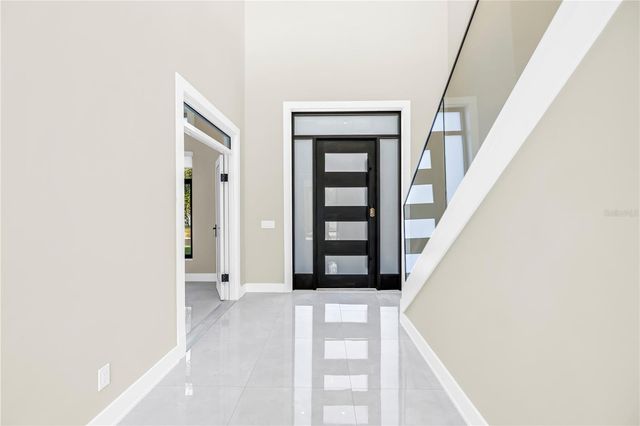 2783 67TH WAY N, St Petersburg, FL 33710