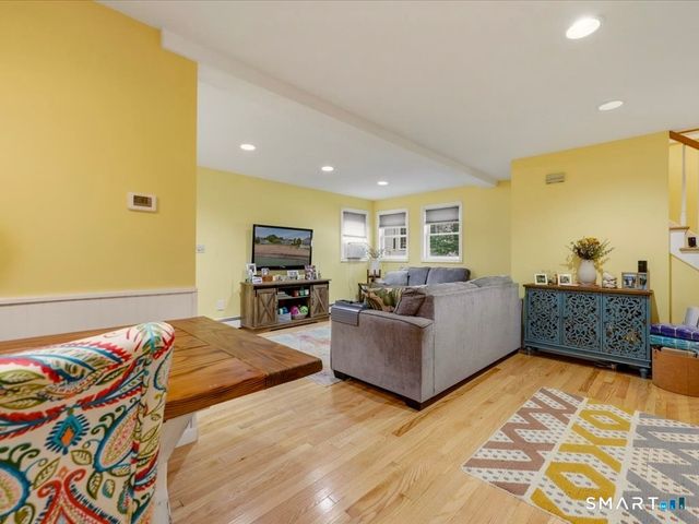 118-B Limewood Avenue, Branford, CT 06405