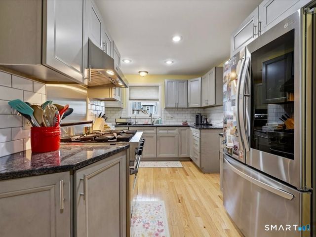 118-B Limewood Avenue, Branford, CT 06405