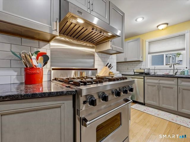 118-B Limewood Avenue, Branford, CT 06405