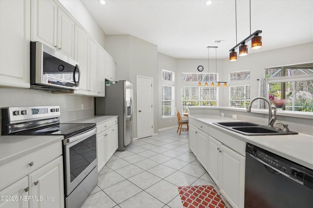 11460 SHADY MEADOW Drive, Jacksonville, FL 32258