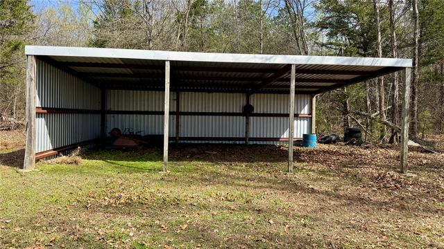 877 County Road 2010, Ivanhoe, TX 75447