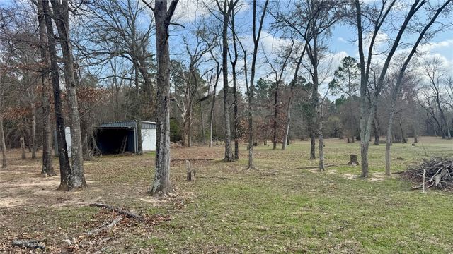 877 County Road 2010, Ivanhoe, TX 75447