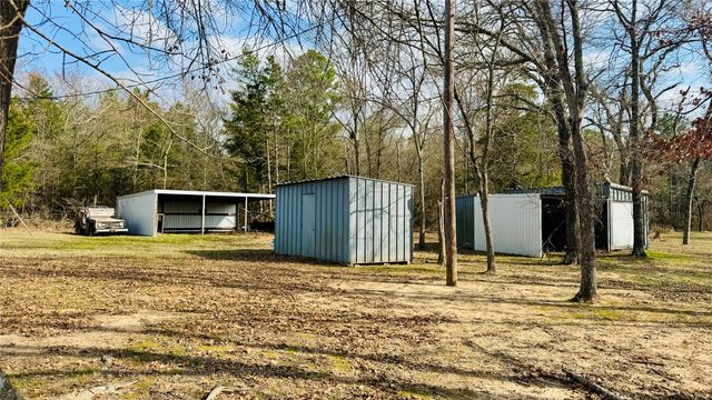 877 County Road 2010, Ivanhoe, TX 75447