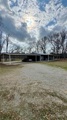 877 County Road 2010, Ivanhoe, TX 75447