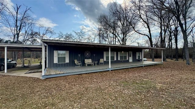 877 County Road 2010, Ivanhoe, TX 75447