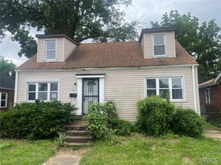 1938 Damato Court, Jennings, MO 63136
