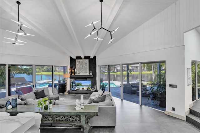 349 Jacaranda Drive, Plantation, FL 33324