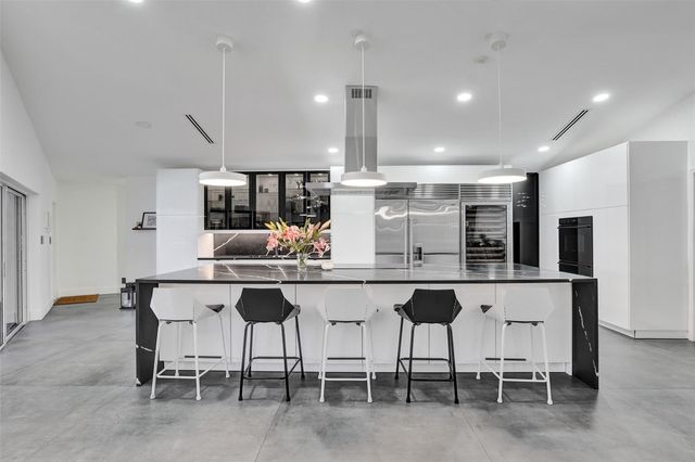 349 Jacaranda Drive, Plantation, FL 33324