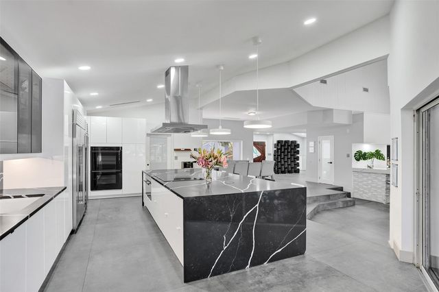 349 Jacaranda Drive, Plantation, FL 33324