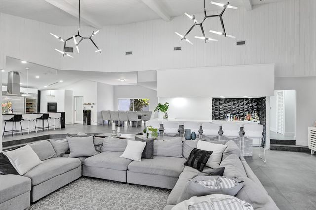 349 Jacaranda Drive, Plantation, FL 33324