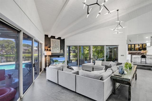 349 Jacaranda Drive, Plantation, FL 33324