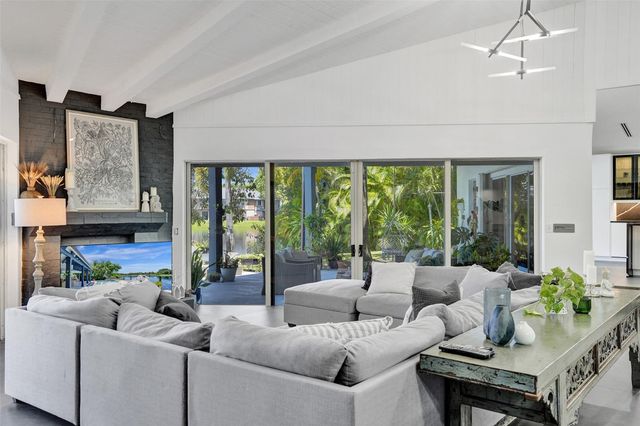 349 Jacaranda Drive, Plantation, FL 33324