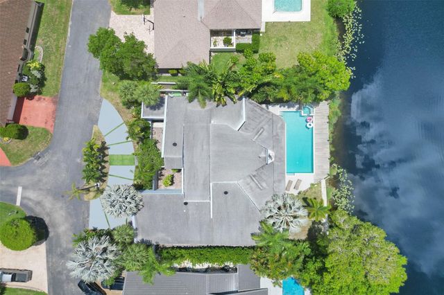 349 Jacaranda Drive, Plantation, FL 33324