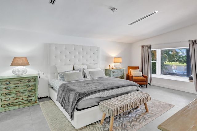 349 Jacaranda Drive, Plantation, FL 33324