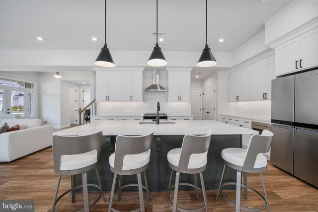 12 BALDWIN CT, Medford, NJ 08055
