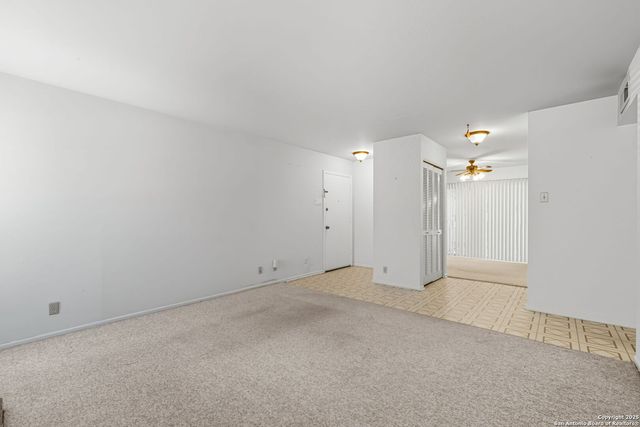 8702 Village Dr Apt 1304, San Antonio, TX 78217
