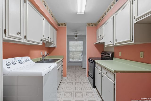8702 Village Dr Apt 1304, San Antonio, TX 78217