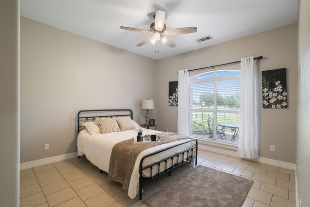 303 Celtic Road, Howe, TX 75459