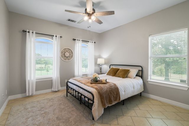 303 Celtic Road, Howe, TX 75459