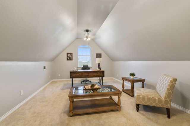 303 Celtic Road, Howe, TX 75459