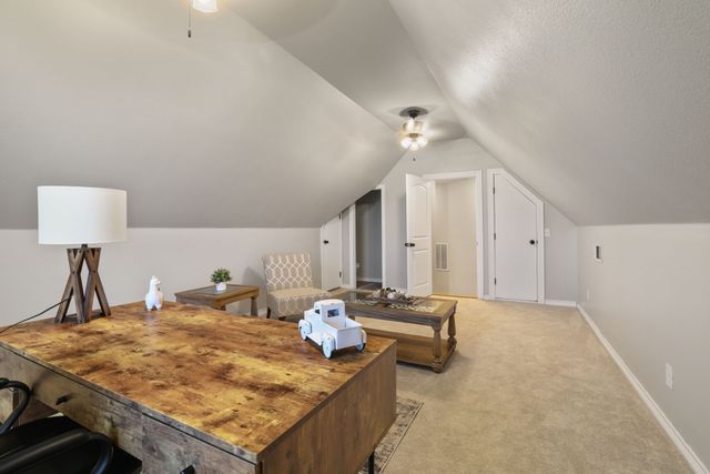 303 Celtic Road, Howe, TX 75459