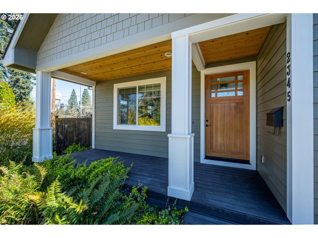 2345 PIONEER Pike, Eugene, OR 97401