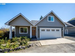 2345 PIONEER Pike, Eugene, OR 97401