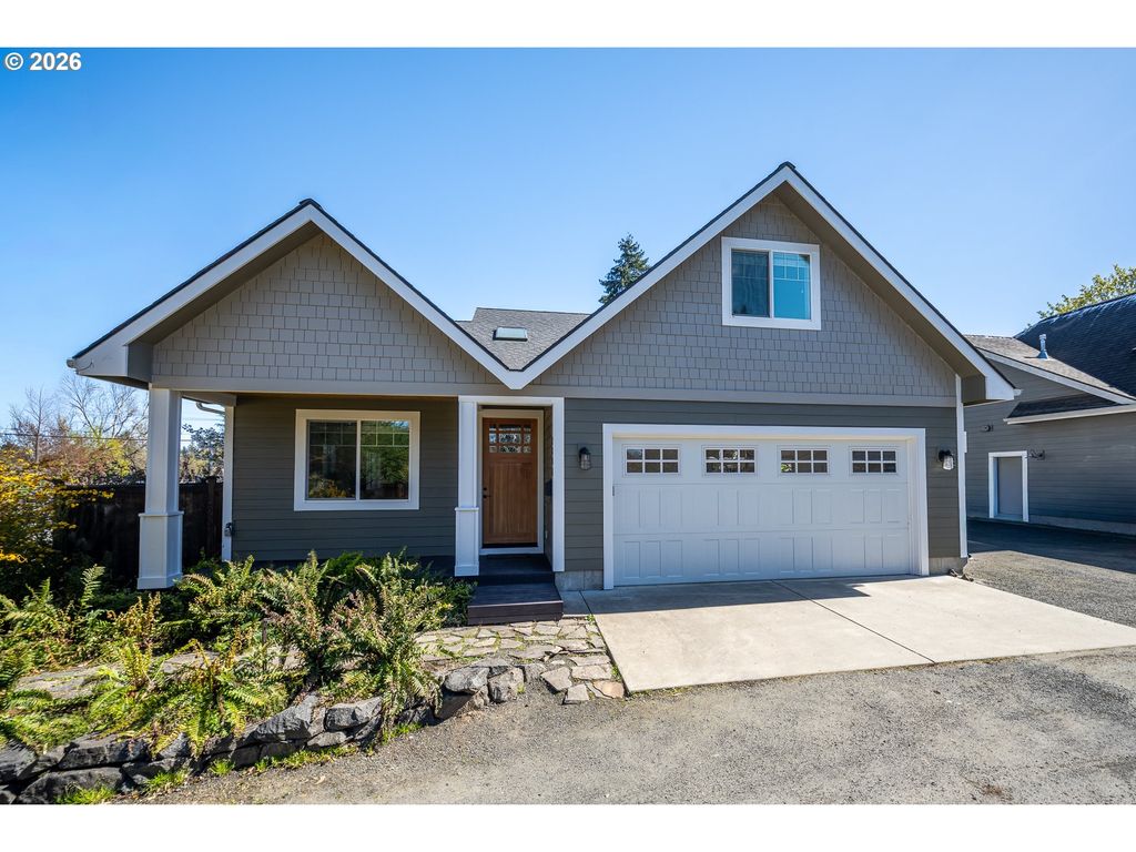 2345 PIONEER Pike, Eugene, OR 97401