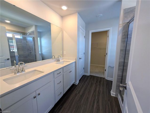 5501 Hydrangea Street, Winston-salem, NC 27104