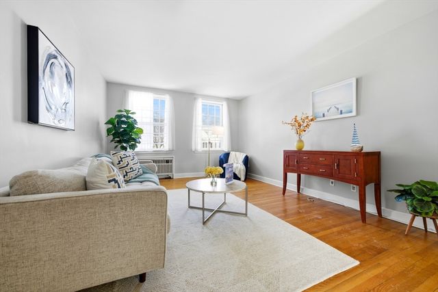 1716 Cambridge St 27, Cambridge, MA 02138