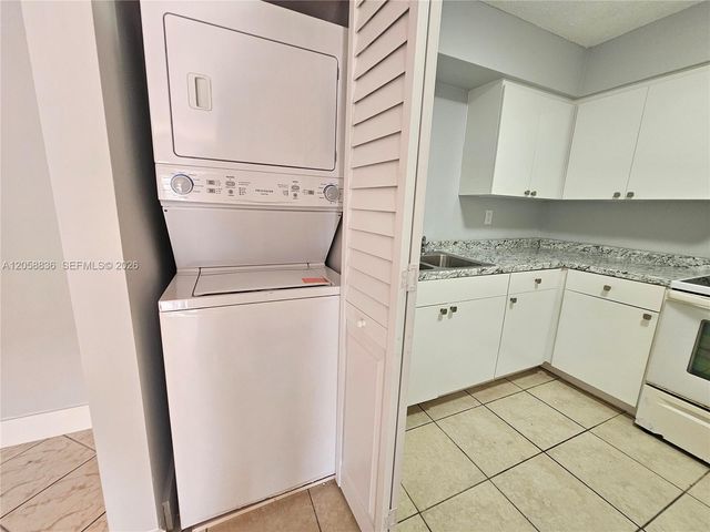 1373 NE 144th Street -, Miami, FL 33161