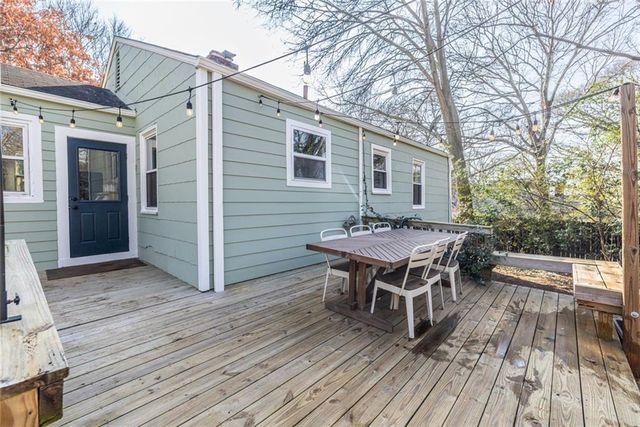 1072 Sanders SE Avenue, Atlanta, GA 30316