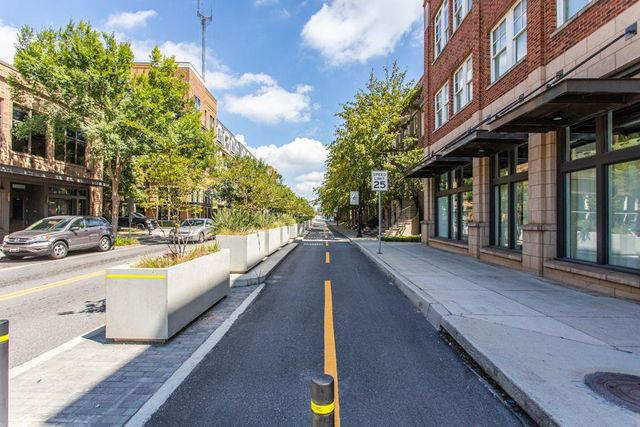 1072 Sanders SE Avenue, Atlanta, GA 30316