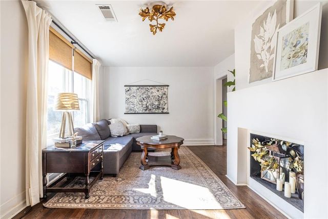 1072 Sanders SE Avenue, Atlanta, GA 30316