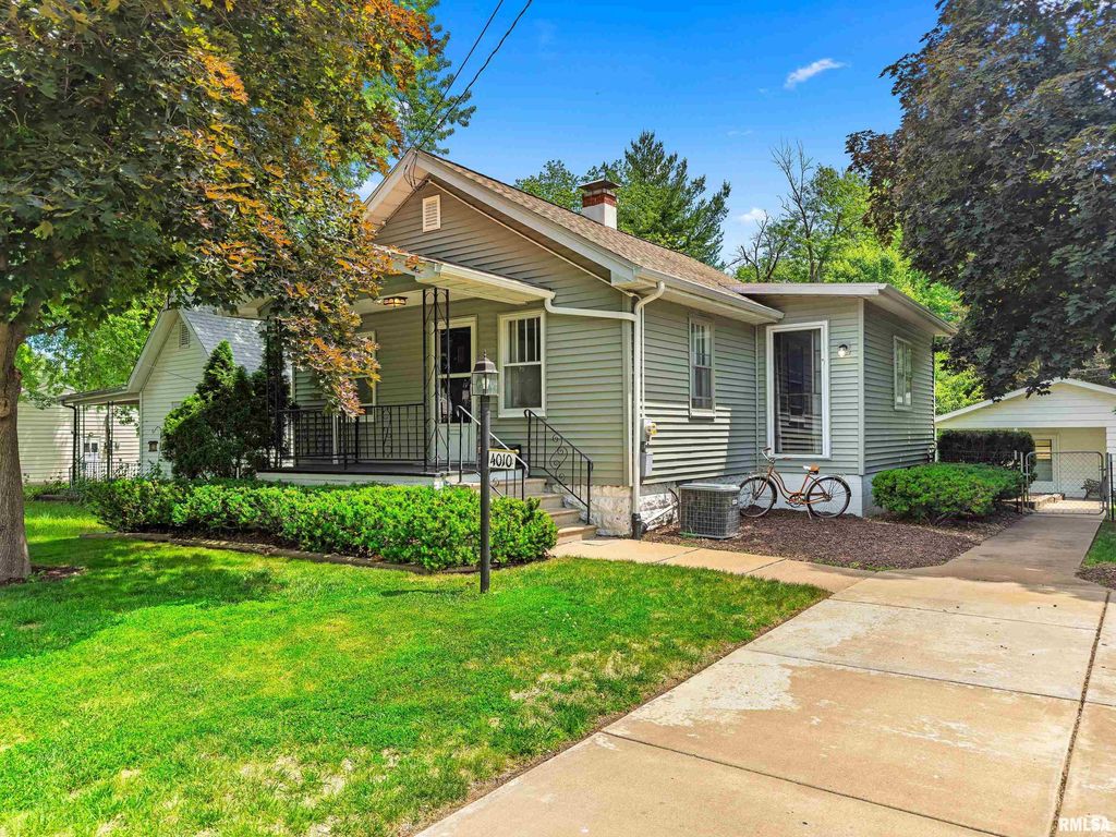 4010 N DAYTON Avenue, Peoria, IL 61614