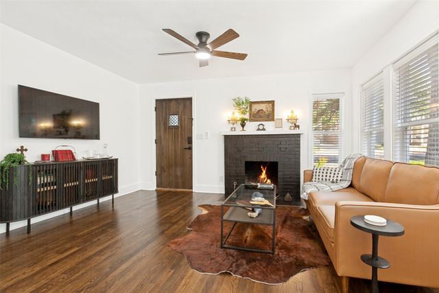 6036 Victor Street, Dallas, TX 75214
