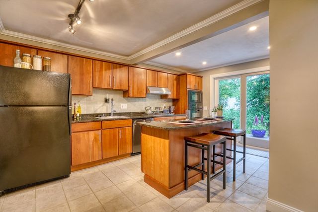 4 Meadow Lane, Danvers, MA 01923