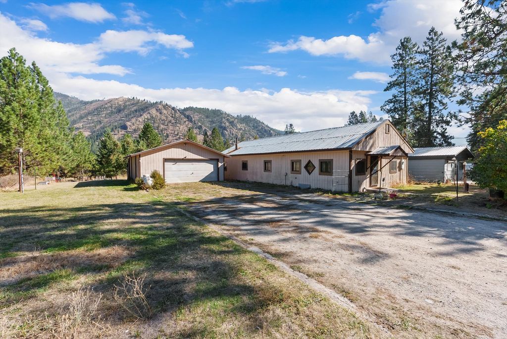 326 Tami Drive W, Superior, MT 59872 photo 2