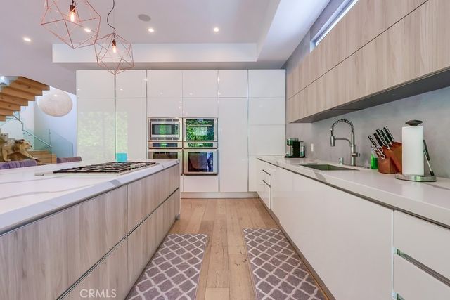 737 N Cherokee Avenue, Los Angeles, CA 90038