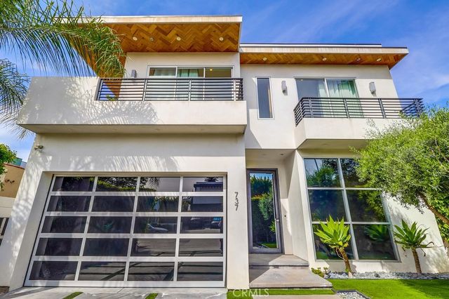 737 N Cherokee Avenue, Los Angeles, CA 90038